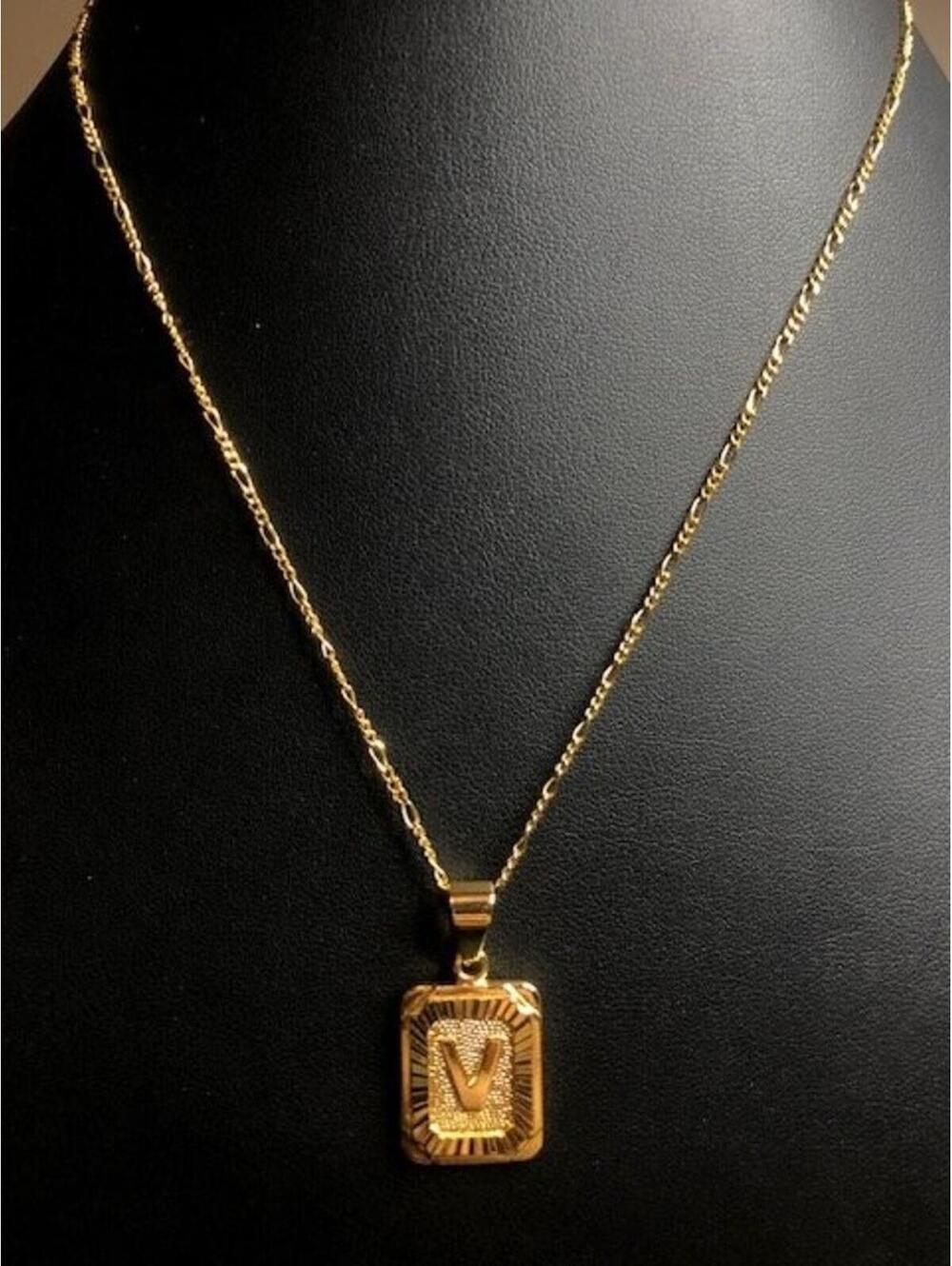 B3821 BRACHA Initial Card Letter V Pendant 14K Gold plated Necklace 18-19"